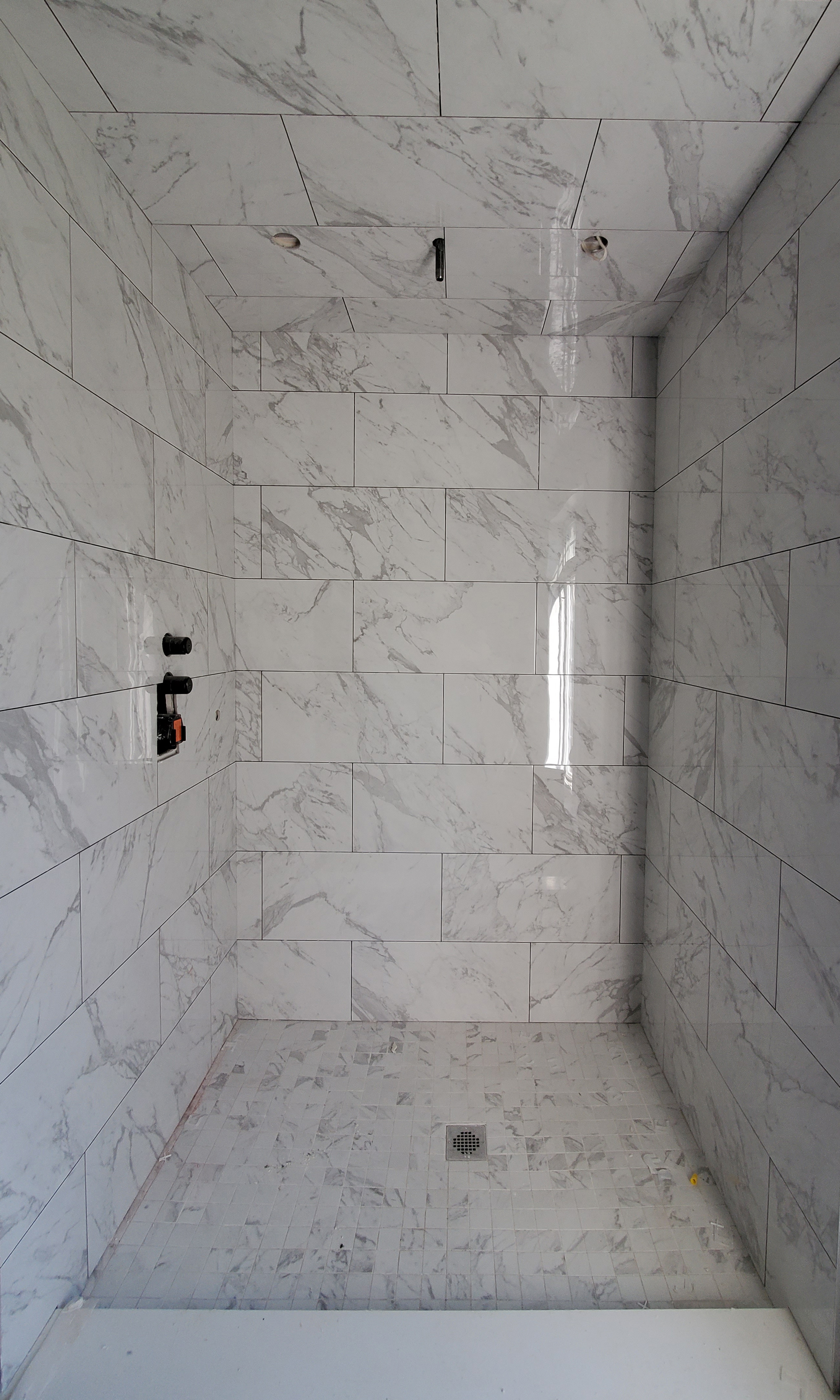 Bathroom tile installation in Toronto