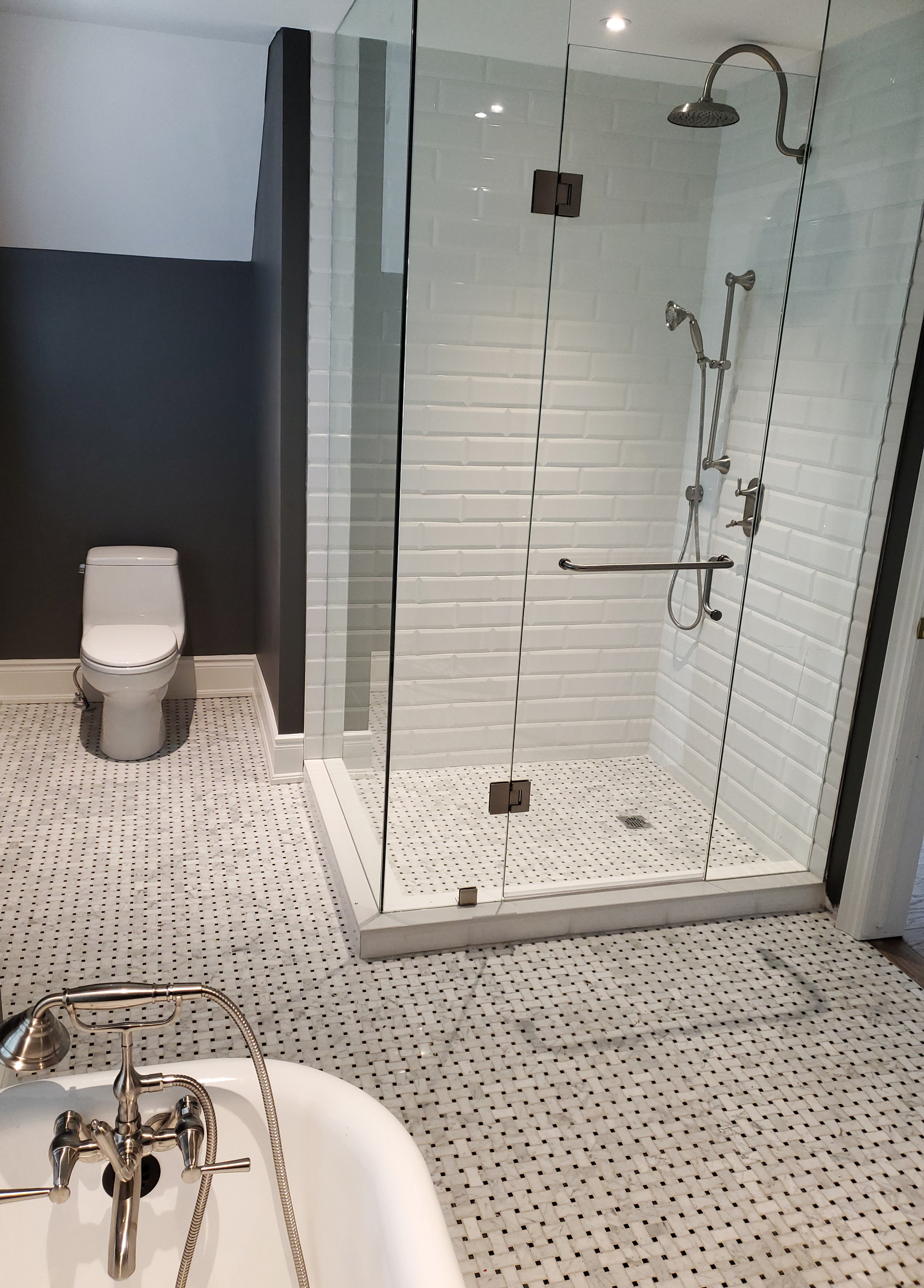 Bathroom tile installation in Toronto