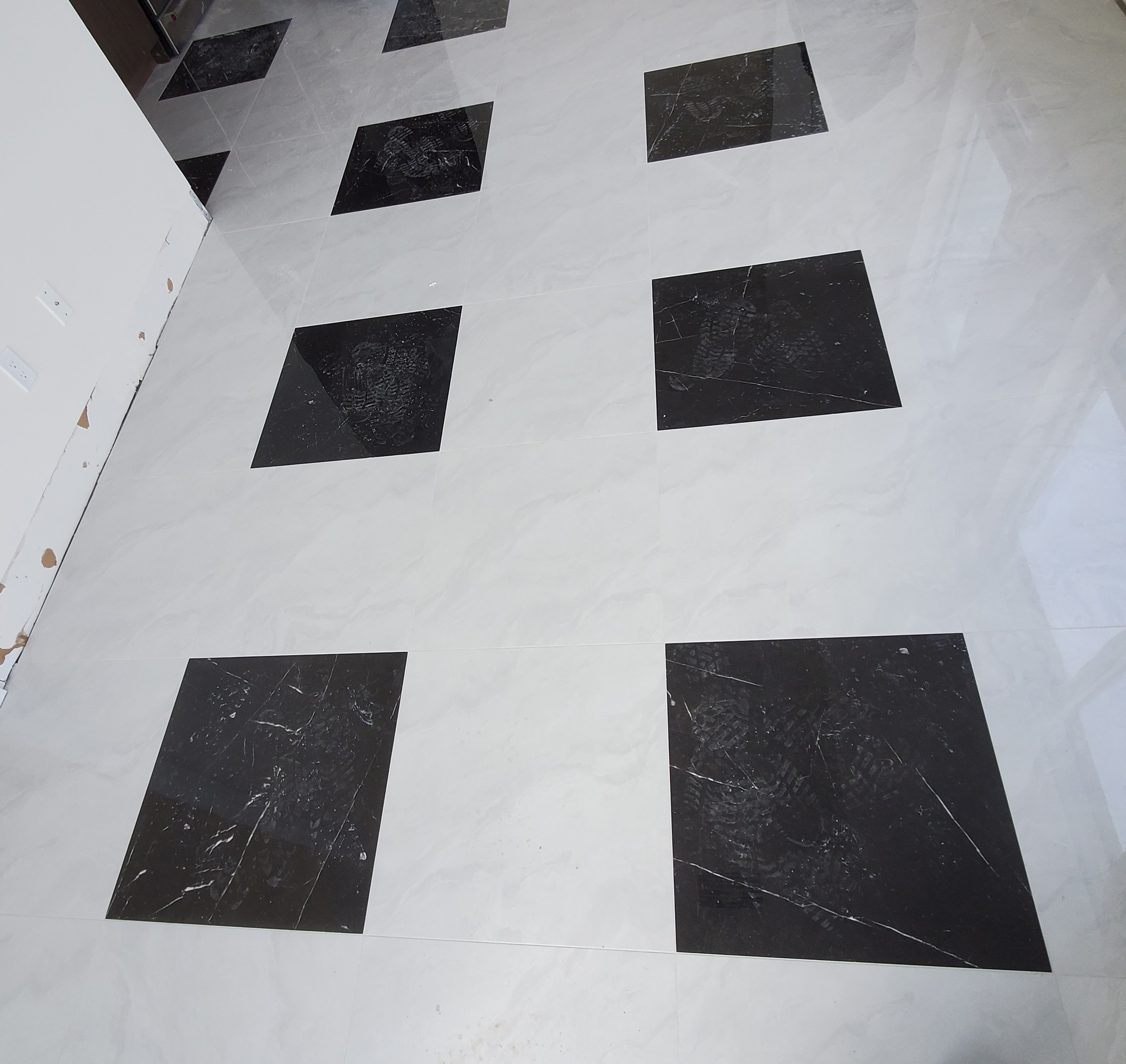 Floor tile installation in Toronto