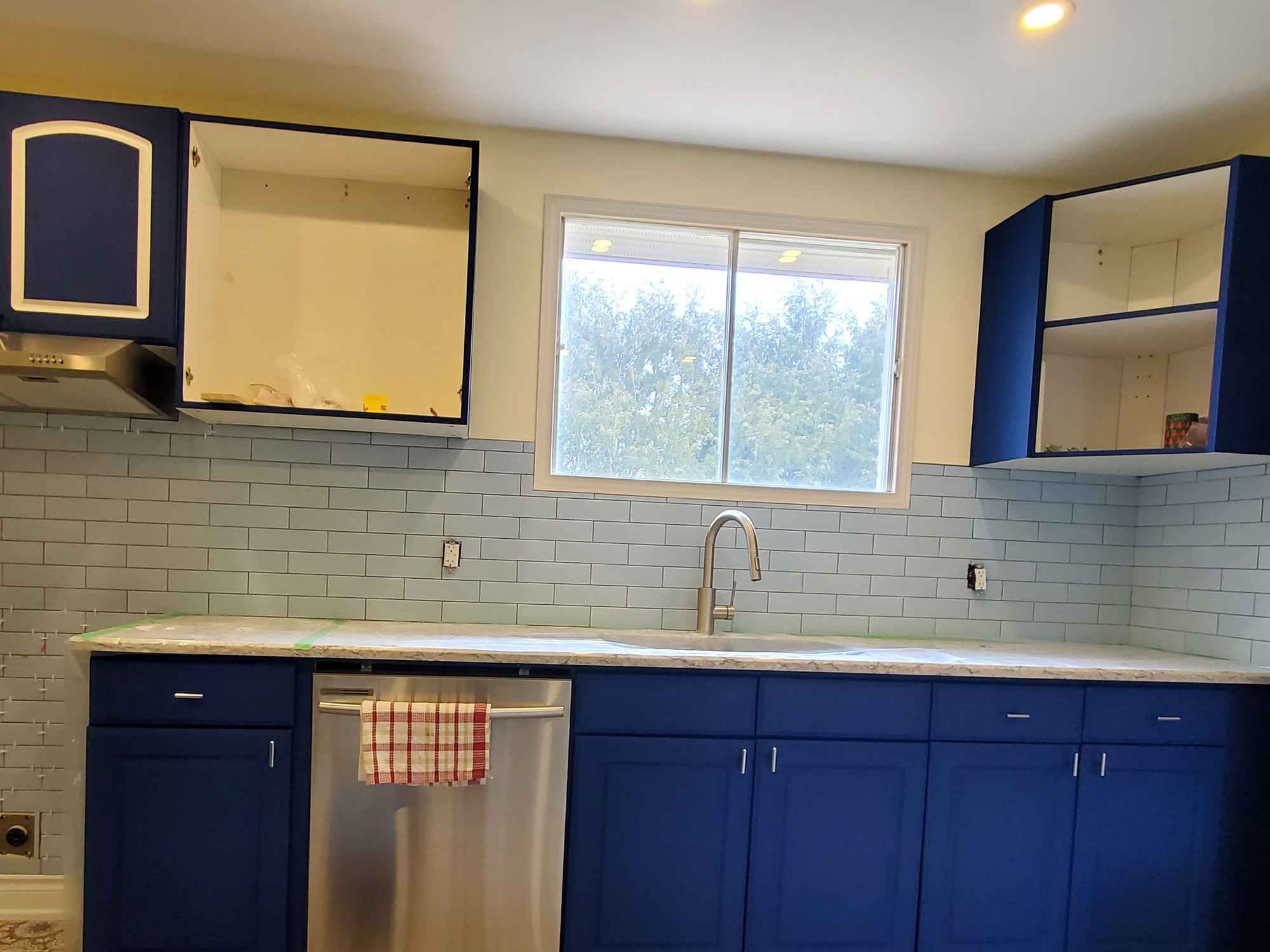 Kitchen backsplash tile installation in Aurora