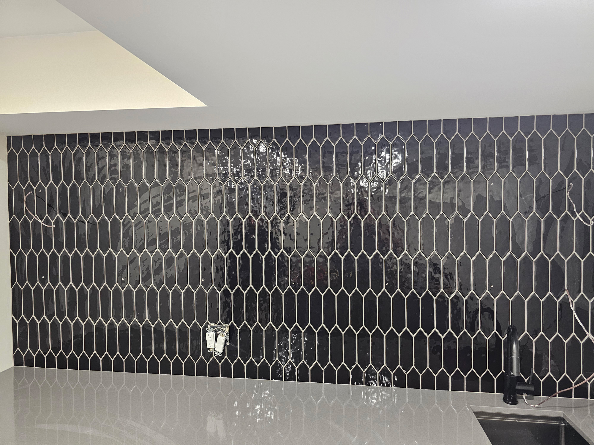 Kitchen backsplash tile installation in Newmarket